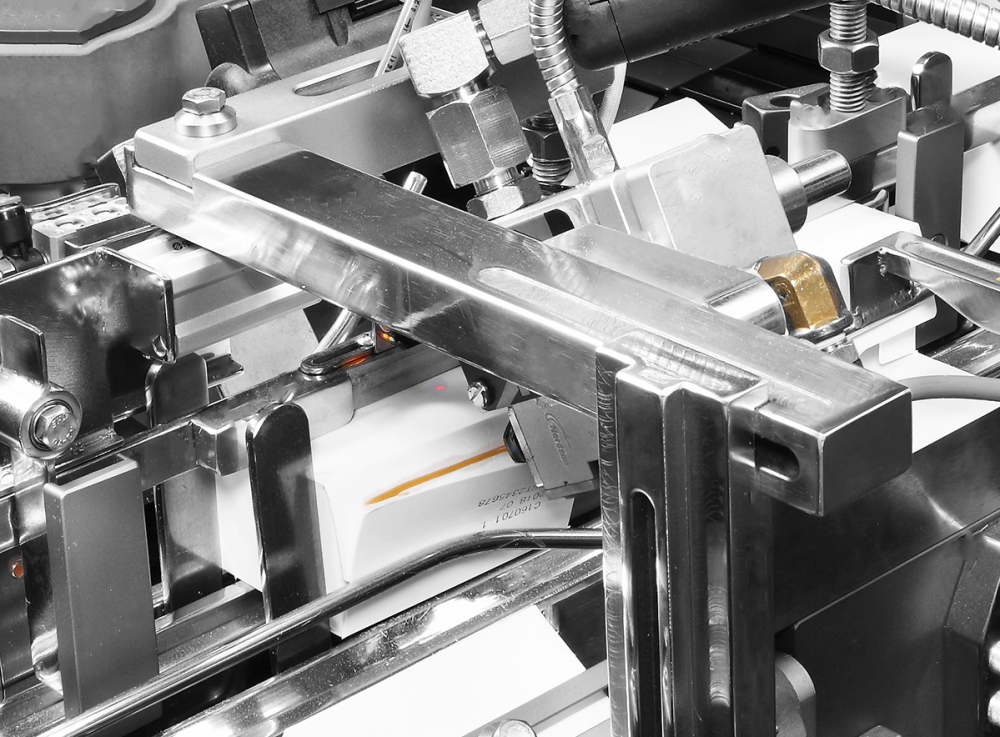 熱熔膠封盒裝置