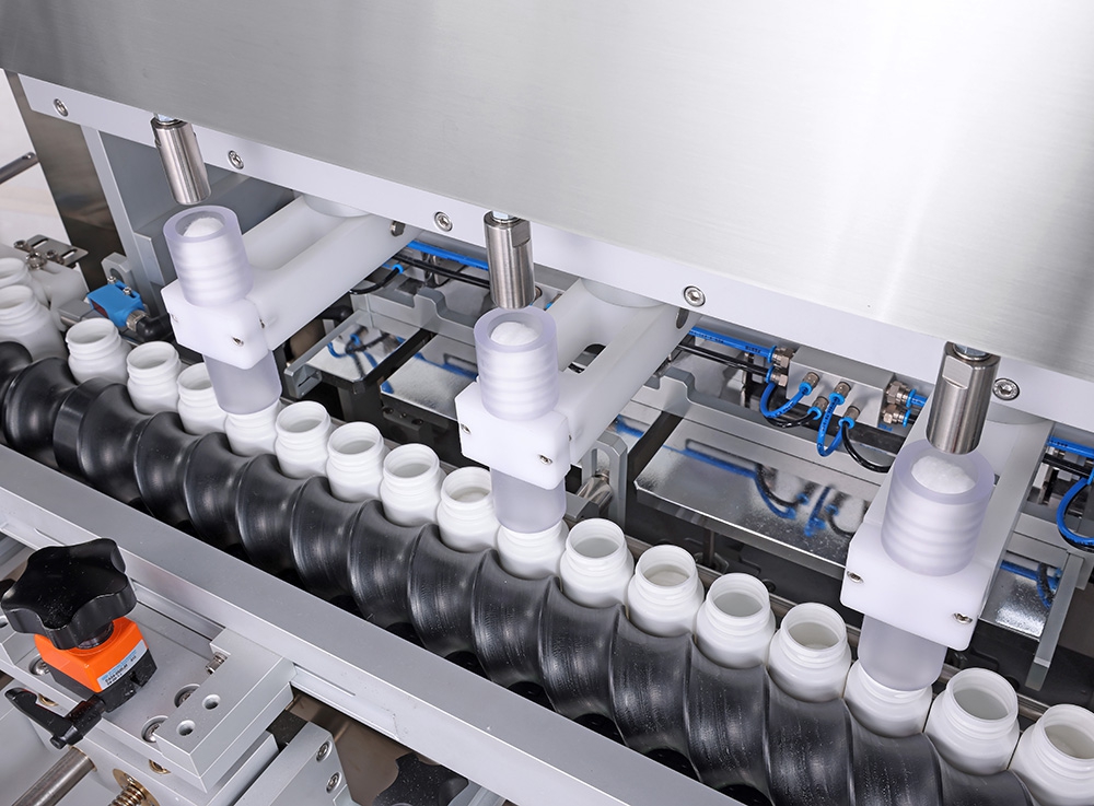 三站式棉花塞入裝置